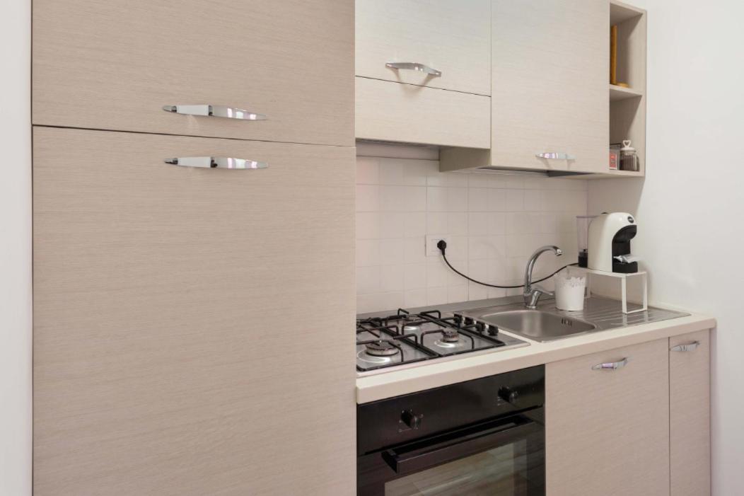 Centre Apartment Grotte Bianche 2 Катания Экстерьер фото