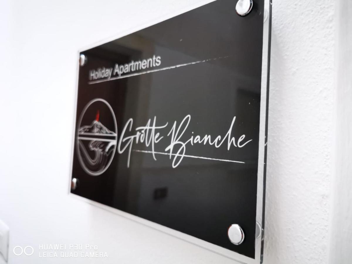 Centre Apartment Grotte Bianche 2 Катания Экстерьер фото